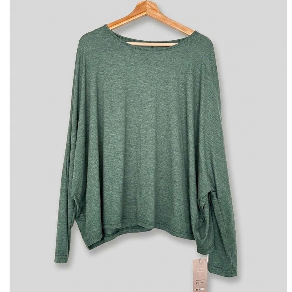 Womens Heather Green Batwing Long Sleeve Crew Neck Top Large NWT MSU UNT Gameday